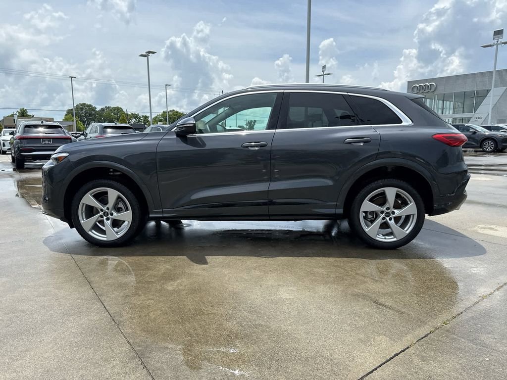 New 2025 Audi Q5 Premium Plus image 8