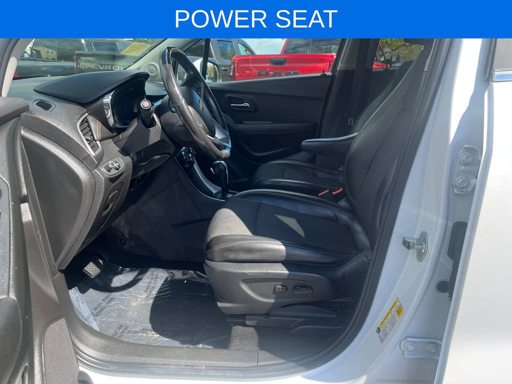 Used 2017 Chevrolet Trax LT w/ LT Convenience Package AWD/4WD video 2