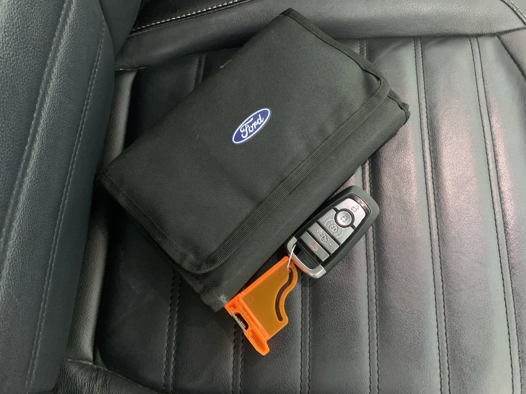 Used 2017 Ford Edge SEL w/ Equipment Group 201A image 45