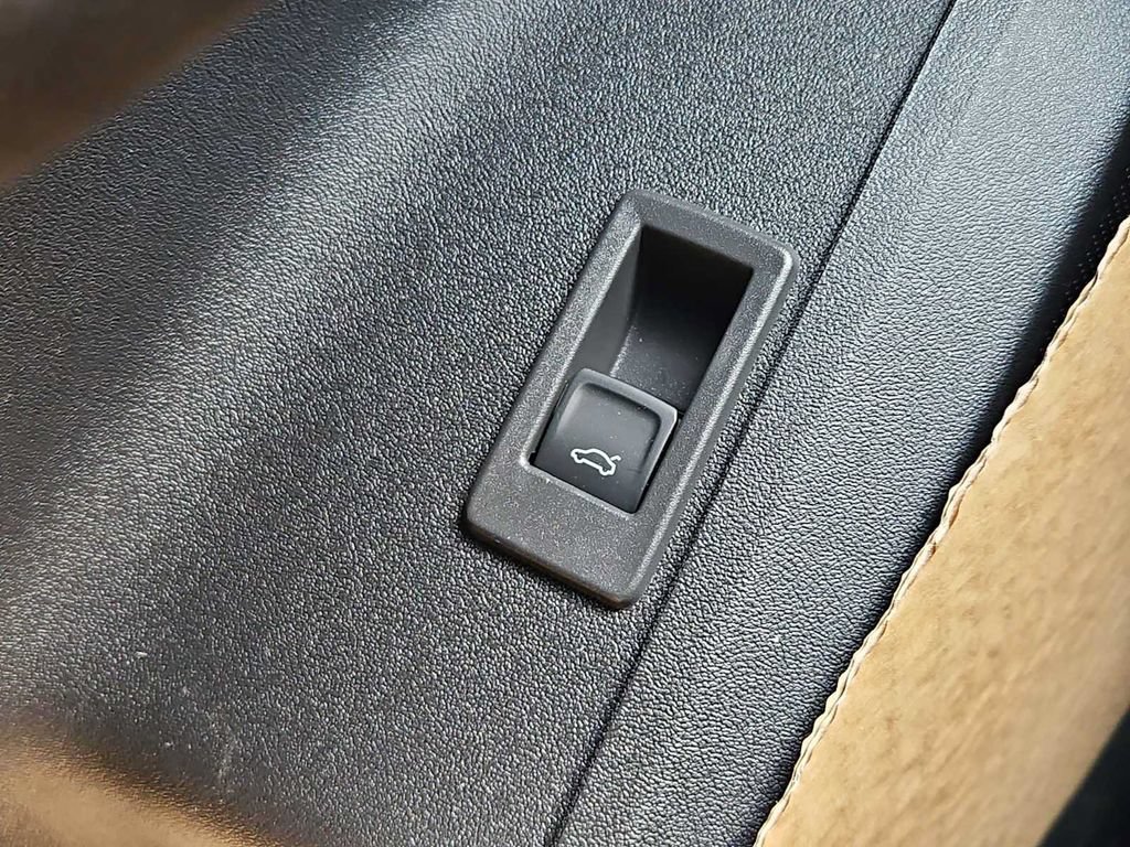 New 2026 Audi SQ5 Premium Plus AWD/4WD image 22