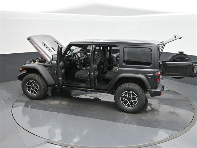 Used 2024 Jeep Wrangler Unlimited Rubicon w/ Technology Group image 48