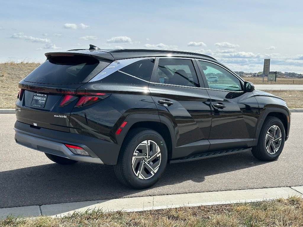 New 2025 Hyundai Tucson Limited image 4