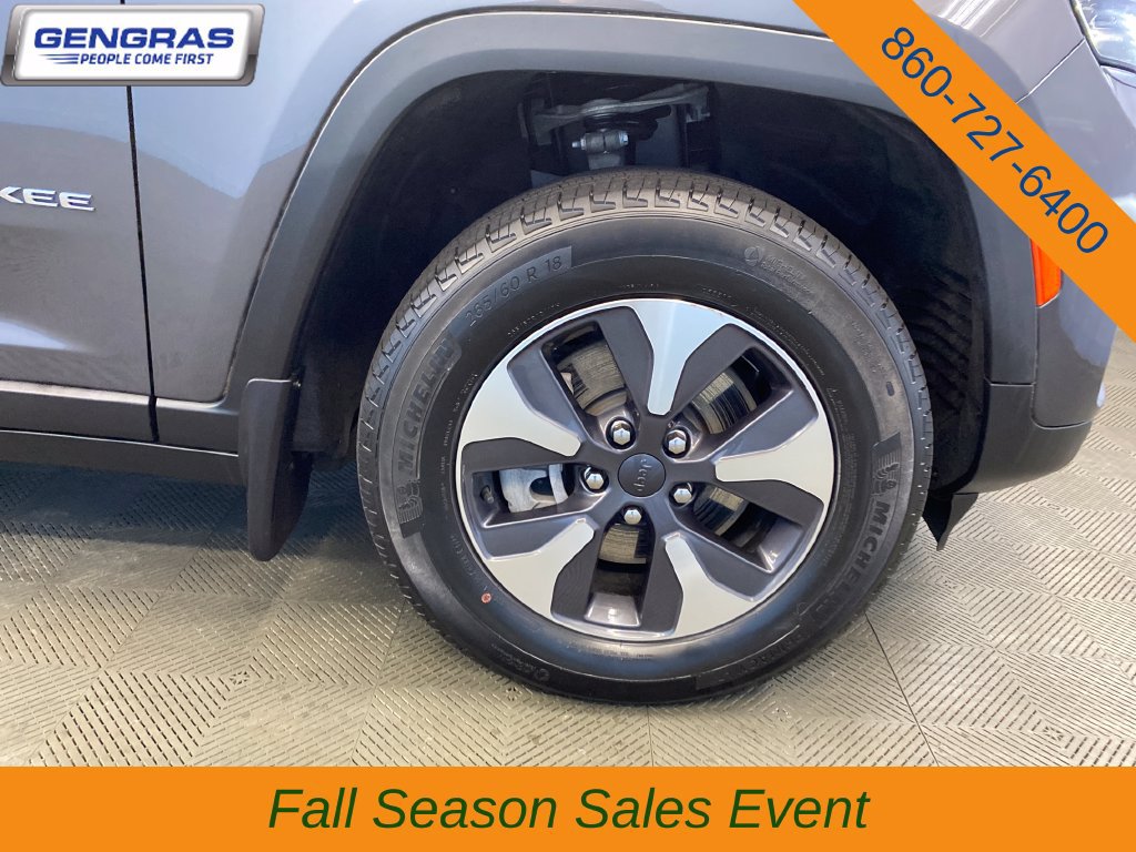 Used 2022 Jeep Grand Cherokee Limited 4xe w/ MOPAR Finishing Package AWD/4WD image 46