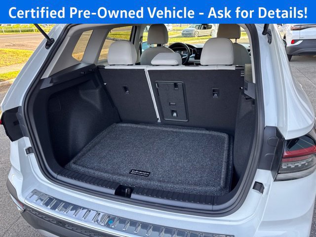 Certified 2026 Volkswagen Taos SE w/ Taos Adventure Package AWD/4WD image 20
