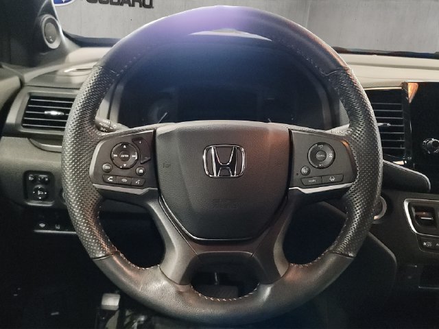 Used 2025 Honda Passport TrailSport image 25