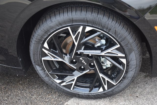 New 2026 Kia K5 GT-Line FWD image 12