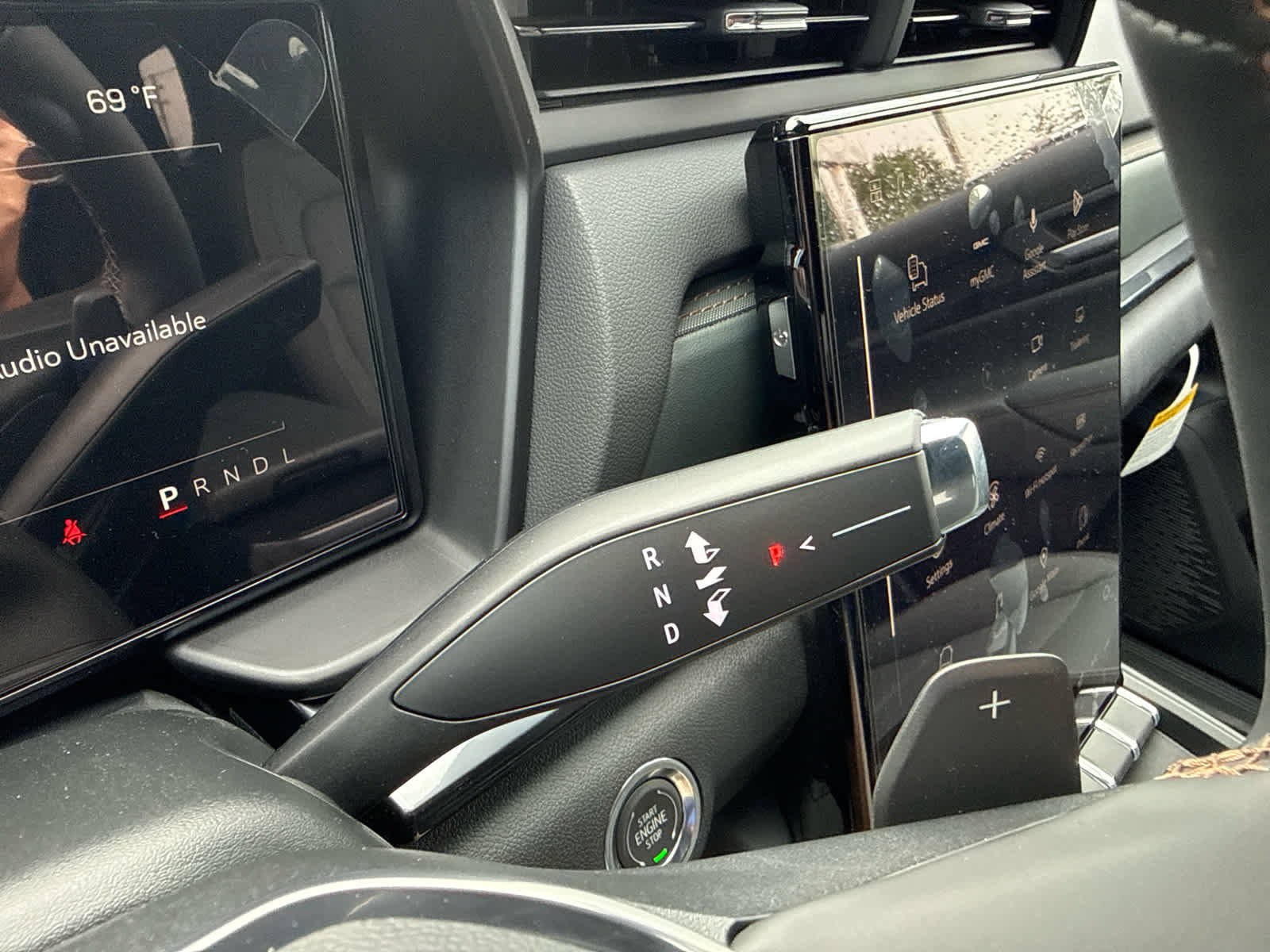 New 2027 GMC Terrain AT4 w/ Technology Package II AWD/4WD image 21