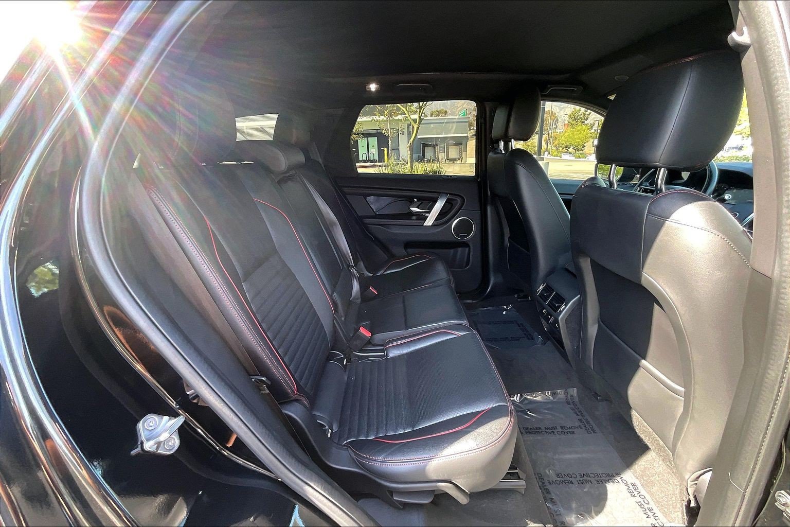 Certified 2022 Land Rover Discovery Sport S R-Dynamic AWD/4WD image 19