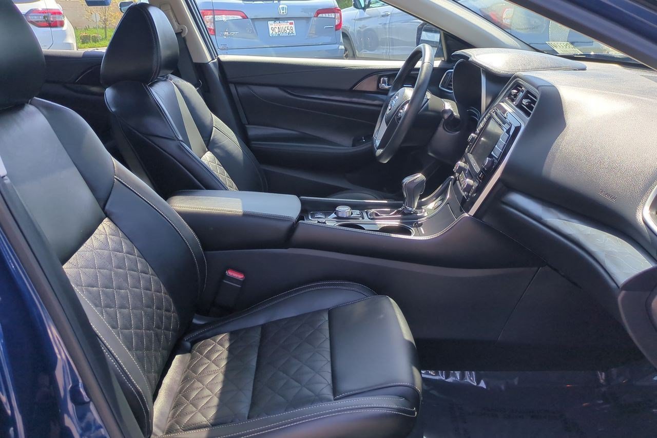 Certified 2022 Nissan Maxima Platinum w/ Sport Mat Group FWD image 26