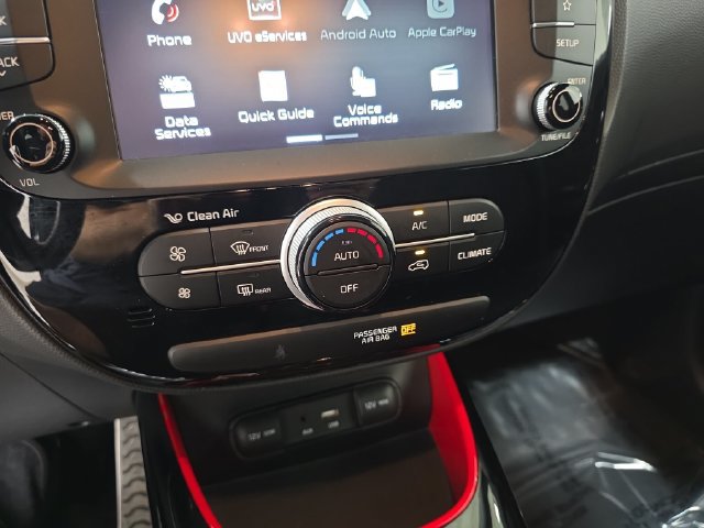 Used 2018 Kia Soul + FWD image 24