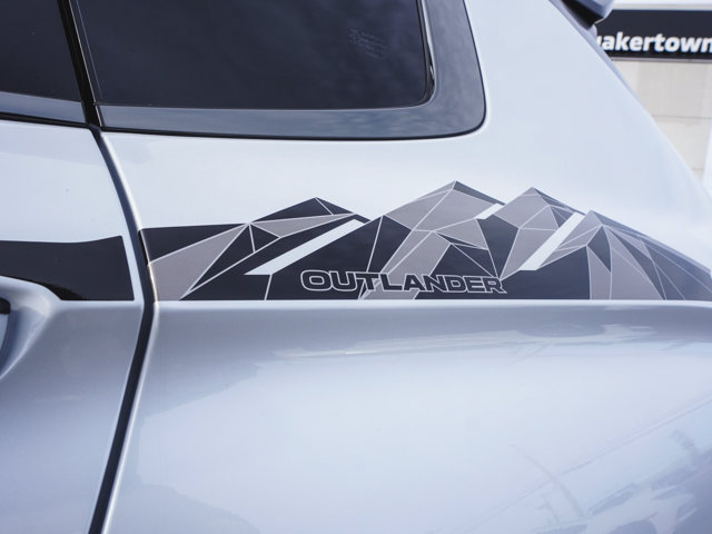 New 2026 Mitsubishi Outlander AWD image 52