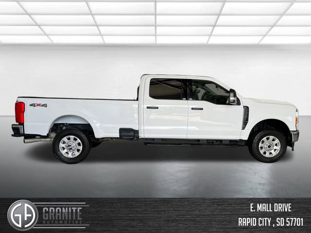 Used 2024 Ford F350 XLT image 6