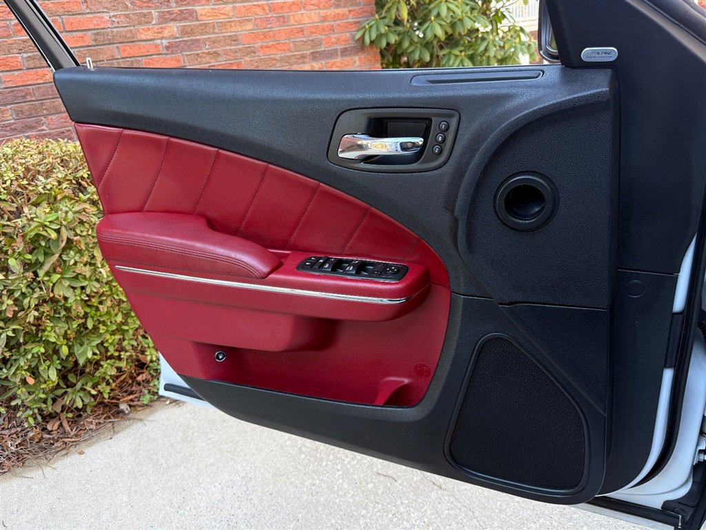 Used 2014 Dodge Charger R/T image 47