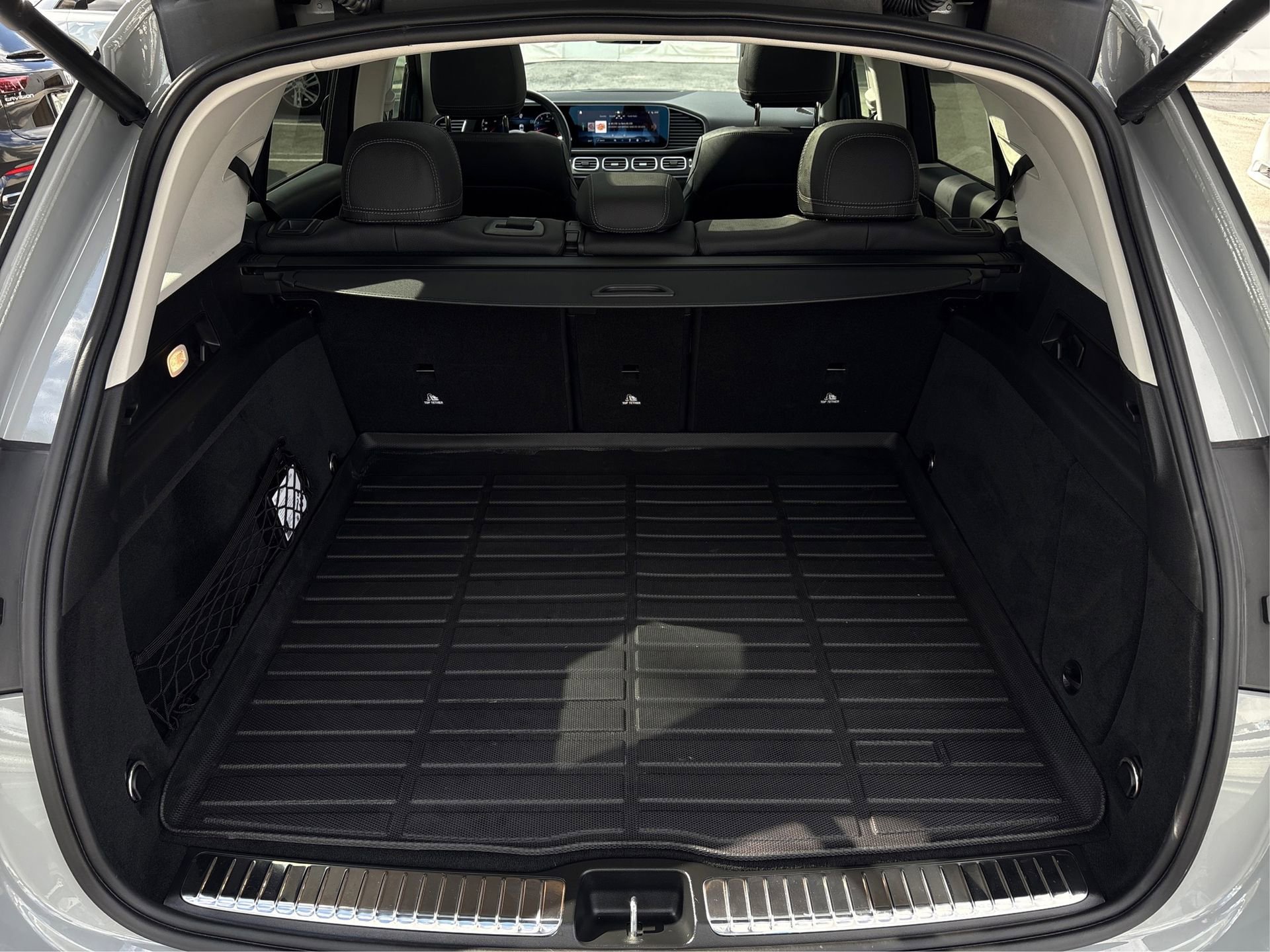 Used 2025 Mercedes-Benz GLE 350 4MATIC image 11