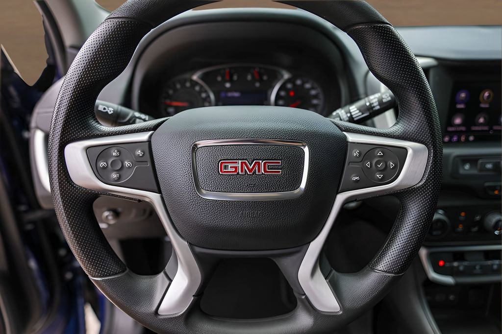 Used 2022 GMC Terrain SLE w/ Driver Convenience Package FWD image 12