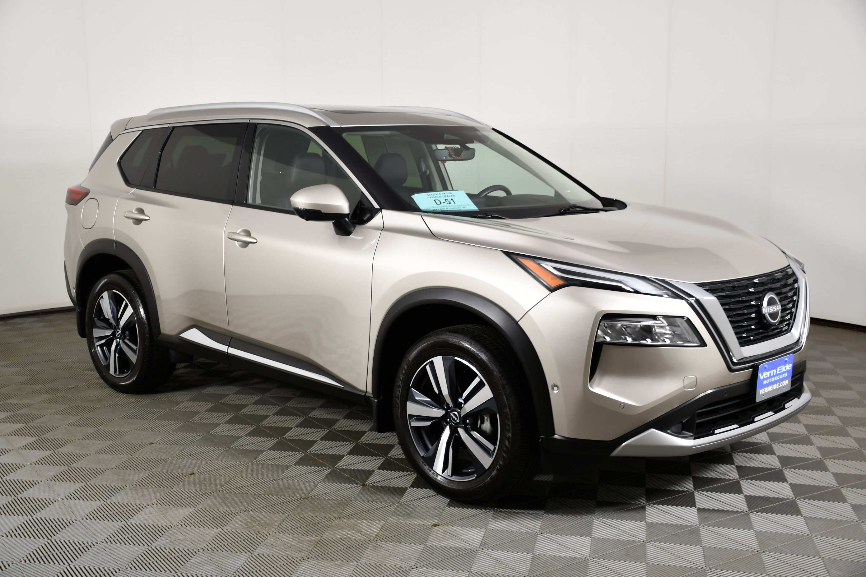 Used 2023 Nissan Rogue Platinum w/ Platinum Premium Package AWD/4WD image 4