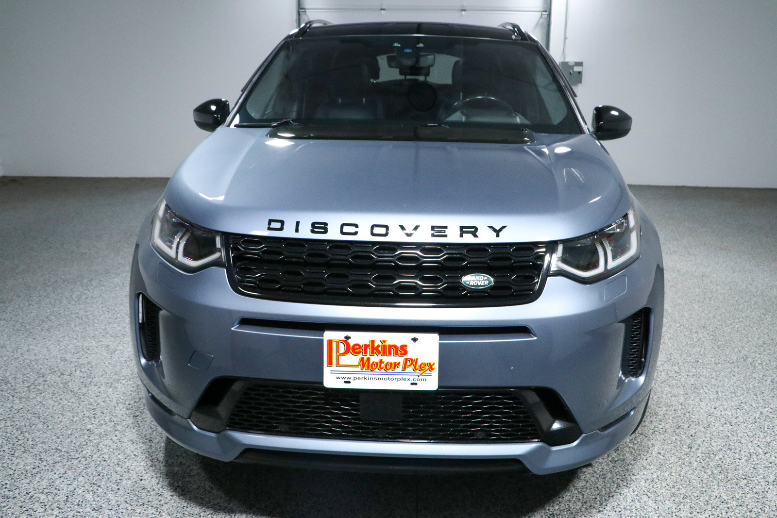 Used 2020 Land Rover Discovery Sport HSE R-Dynamic AWD/4WD image 4