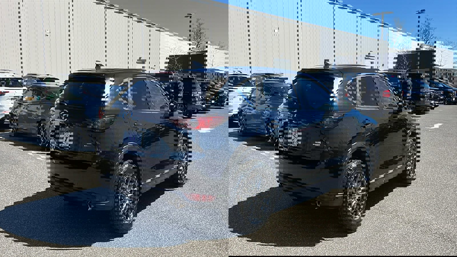 Used 2020 MAZDA CX-5 Touring image 4