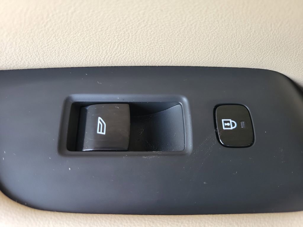 Used 2022 Polestar Polestar 2 w/ Plus Package image 17