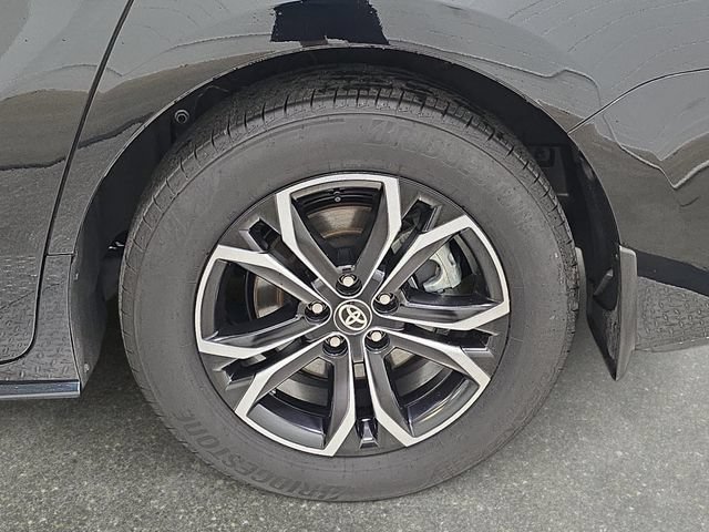 Certified 2026 Toyota Sienna Platinum AWD/4WD image 30