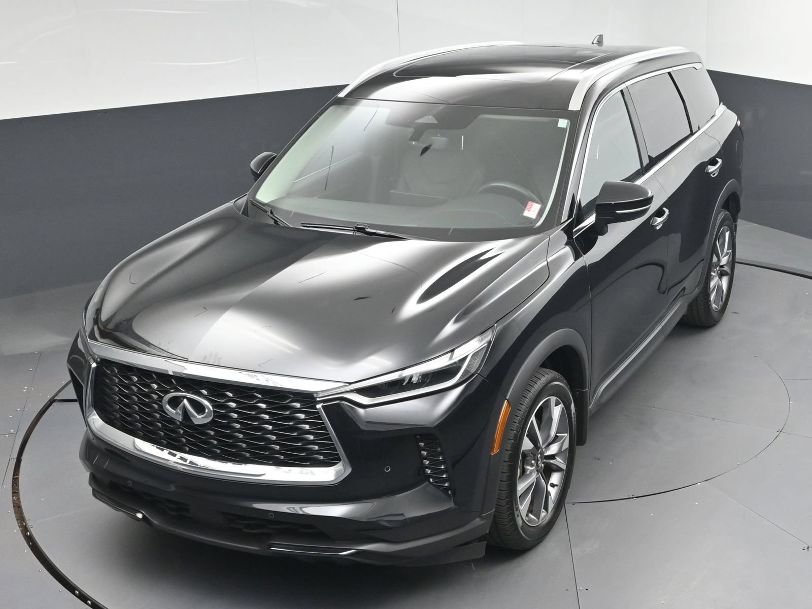 Used 2023 INFINITI QX60 Luxe w/ Cargo Package FWD image 32