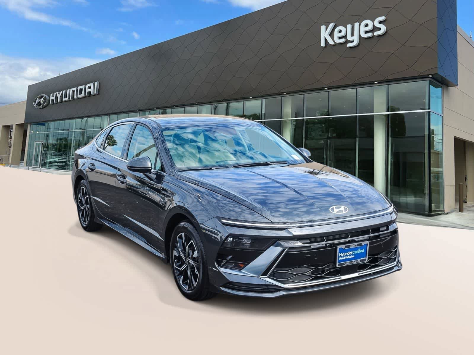 Certified 2025 Hyundai Sonata SEL image 3