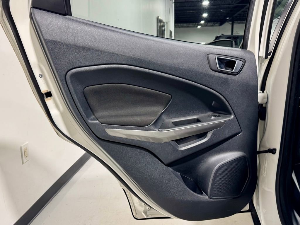 Used 2018 Ford EcoSport SE image 22