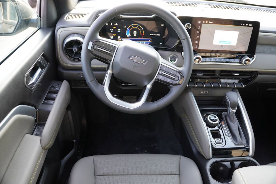 New 2025 Chevrolet Colorado ZR2 w/ Technology Package image 13