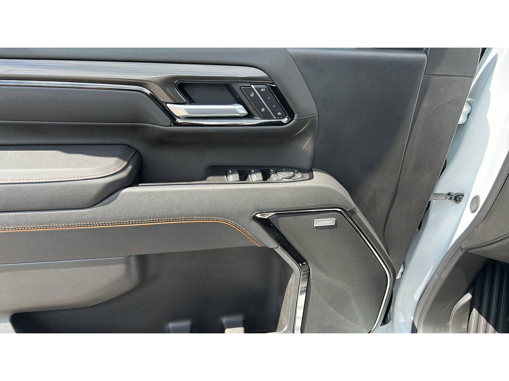 New 2026 GMC Sierra 3500 AT4 w/ AT4 Premium Plus Package AWD/4WD image 11