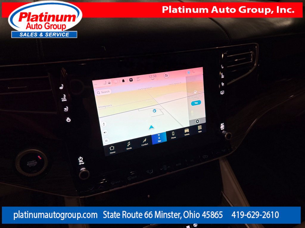 Used 2022 Jeep Wagoneer Series III AWD/4WD image 20