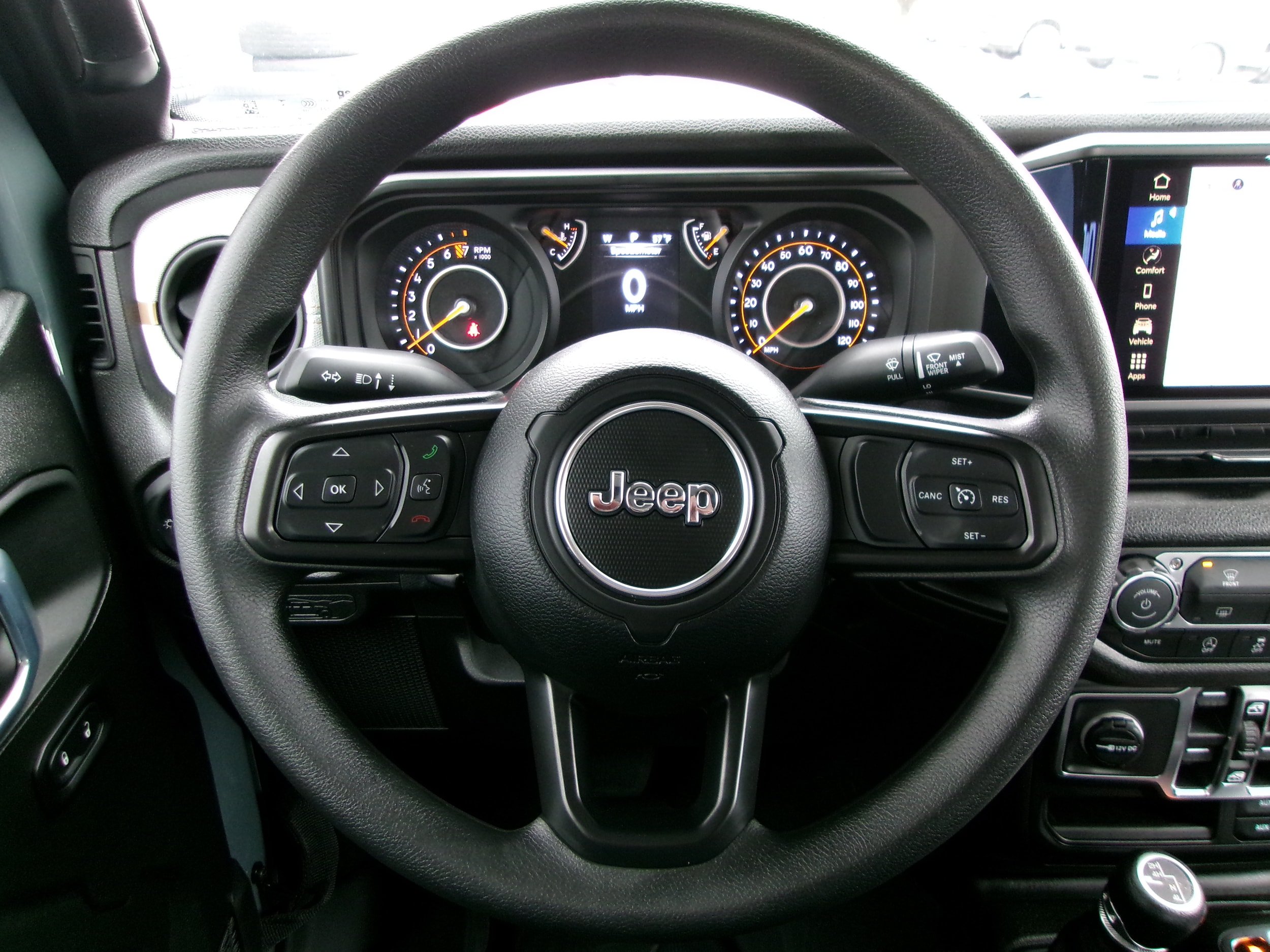New 2026 Jeep Gladiator Sport AWD/4WD image 10