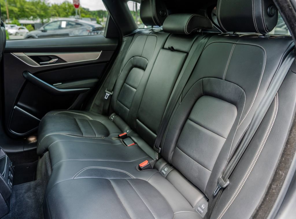 Used 2024 Jaguar F-PACE R-Dynamic S AWD/4WD image 20