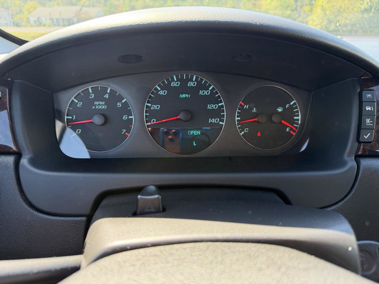 Used 2013 Chevrolet Impala LT w/ LT Sunroof Package FWD image 8