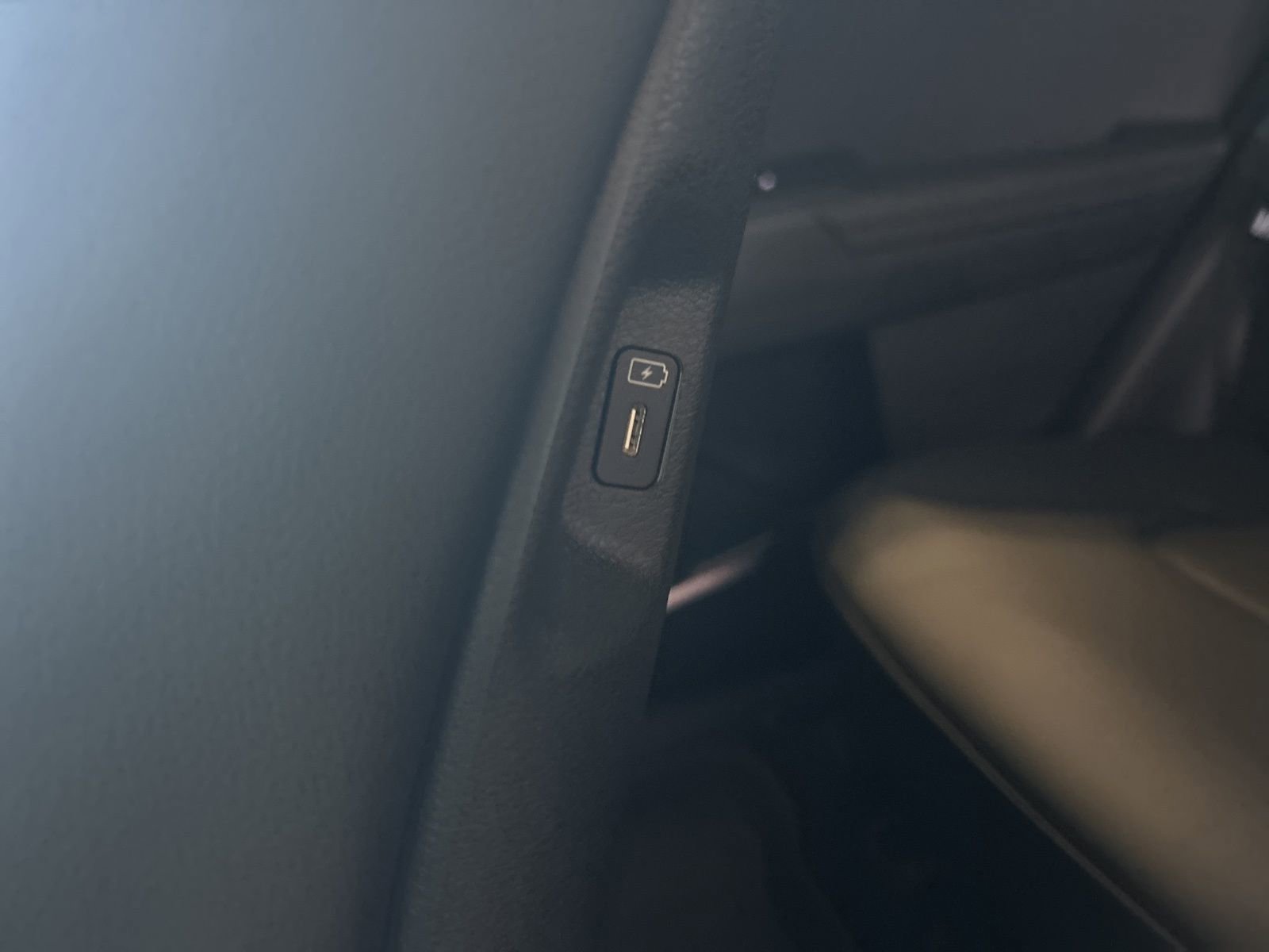 New 2026 Kia Sportage EX image 13