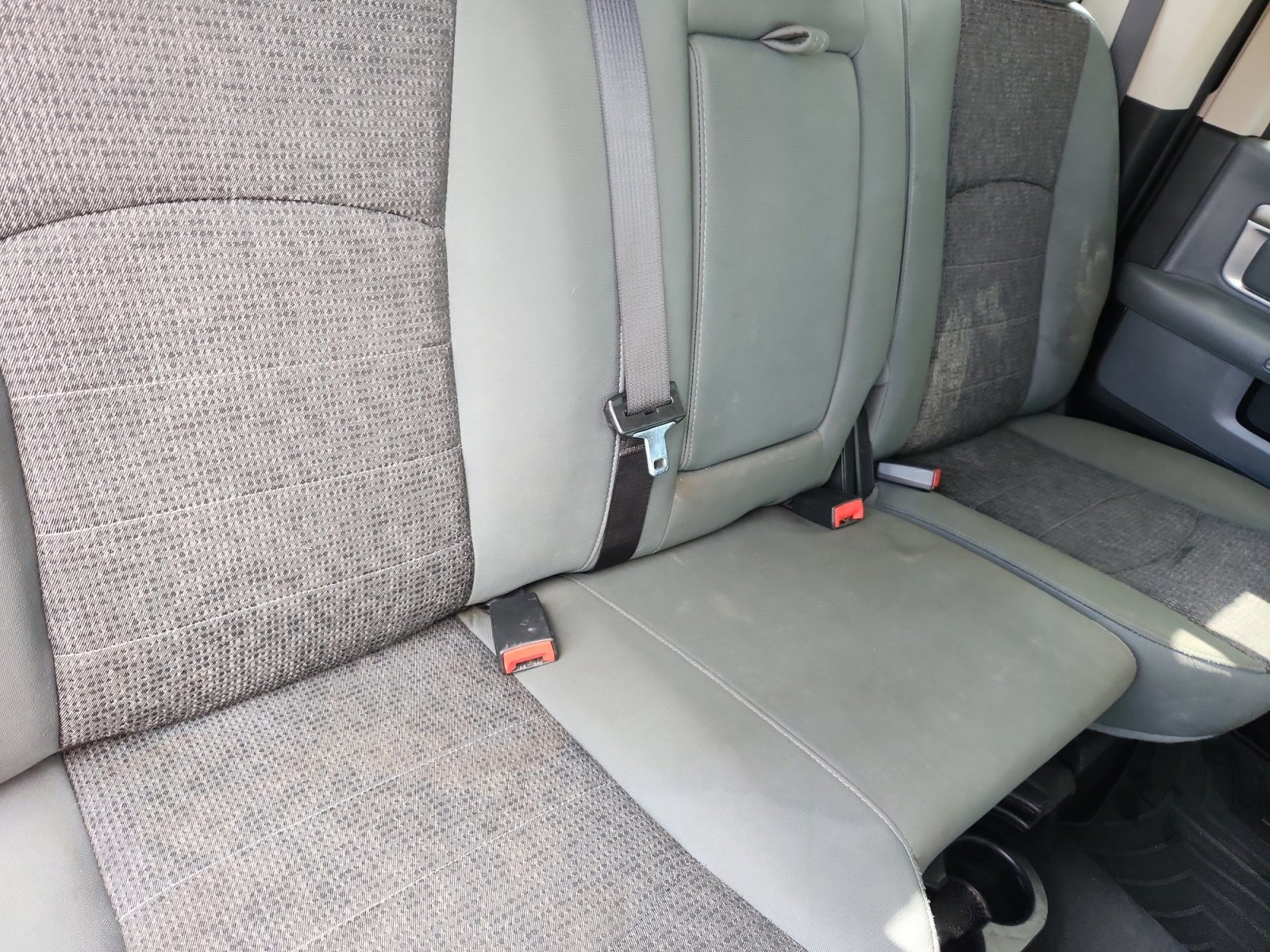 Used 2016 RAM 2500 Big Horn w/ Black Appearance Group image 18