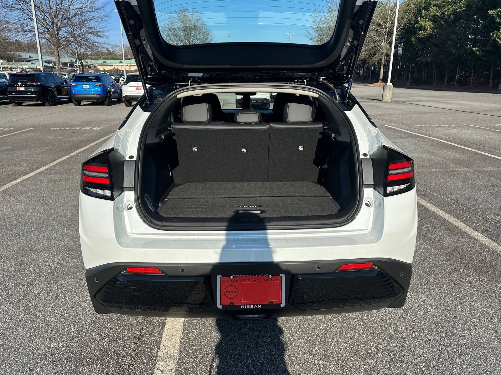 New 2026 Nissan Leaf SV+ w/ Floor Mat Package (SV+) FWD image 18