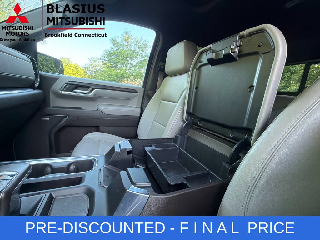 Used 2023 GMC Sierra 1500 SLT w/ SLT Premium Package AWD/4WD image 28