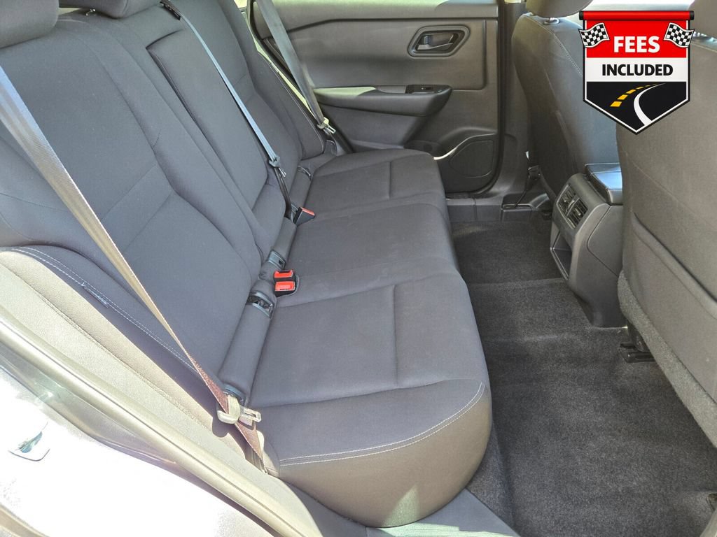 Used 2024 Nissan Rogue S AWD/4WD image 19
