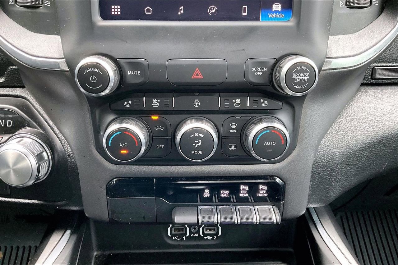 Used 2022 RAM 1500 Laramie w/ Sport Appearance Package AWD/4WD image 19