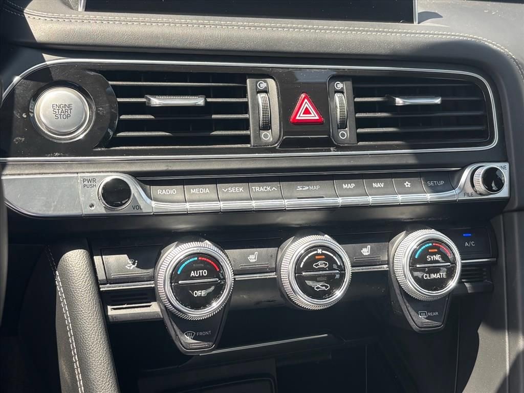Used 2021 Genesis G70 2.0T w/ Elite Package AWD/4WD image 19