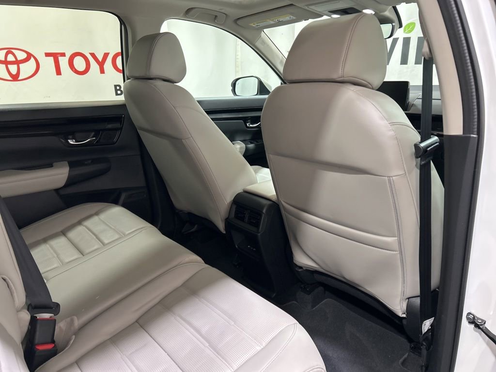 Used 2025 Honda CR-V EX-L image 13