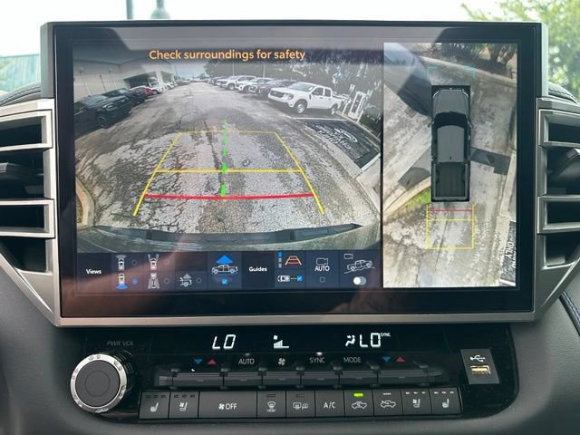 Used 2025 Toyota Tundra Platinum w/ TRD Off-Road Package AWD/4WD image 19
