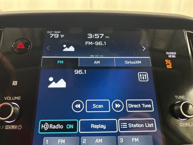 Used 2023 Subaru Legacy Premium AWD/4WD image 17