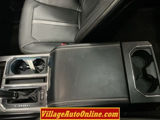 Used 2016 Ford F150 Platinum w/ Equipment Group 701A Luxury AWD/4WD image 20