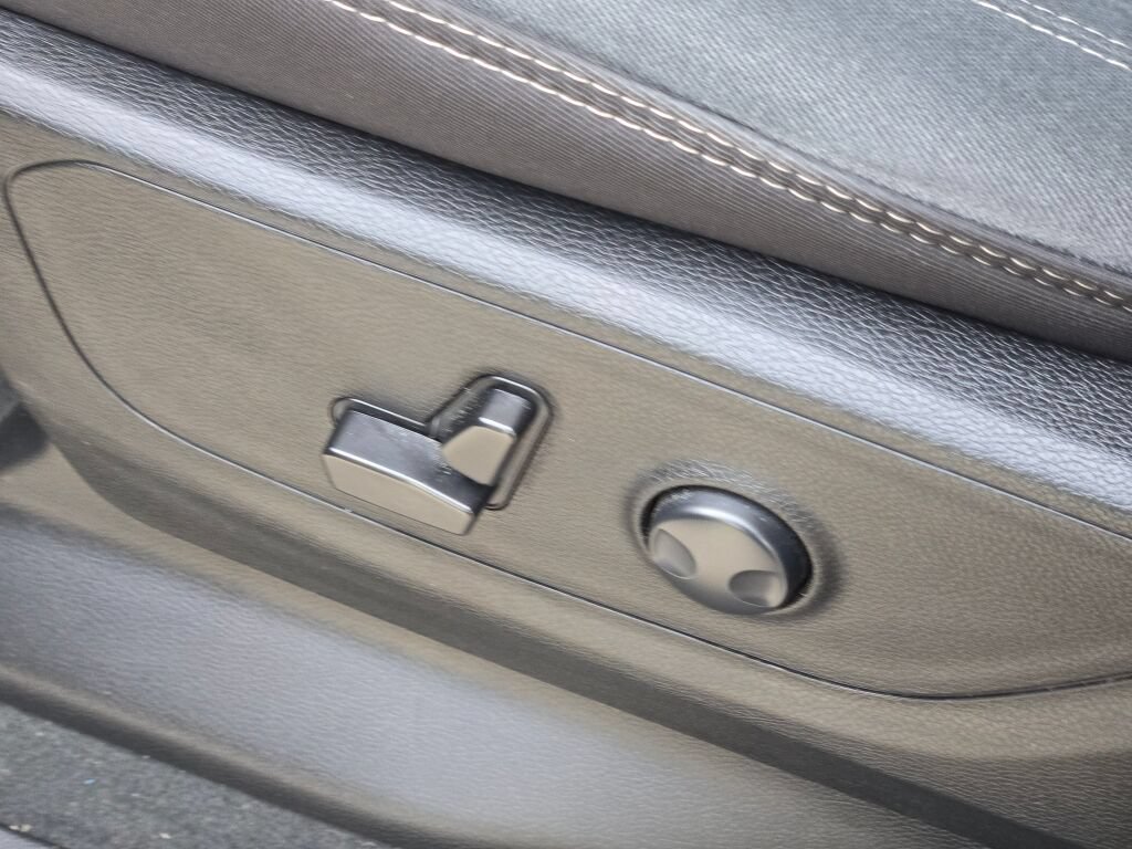 Certified 2023 RAM 1500 Big Horn AWD/4WD image 23
