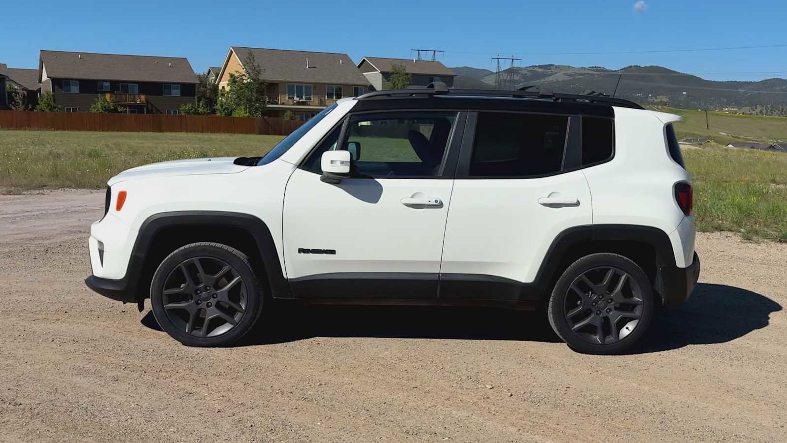 Used 2019 Jeep Renegade Limited w/ Quick Order Package 22P AWD/4WD image 6