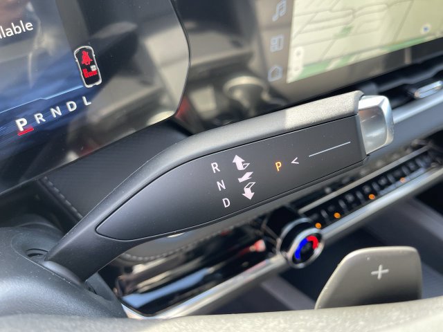New 2027 Chevrolet Equinox LT w/ Convenience Package II AWD/4WD image 20