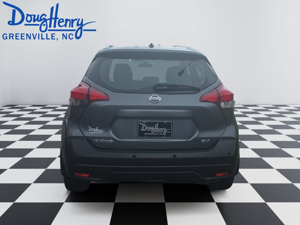 Used 2020 Nissan Kicks SV FWD image 4