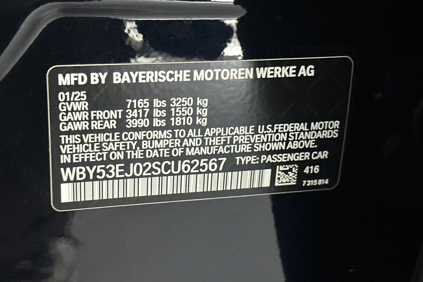 Used 2025 BMW i7 xDrive60 image 21