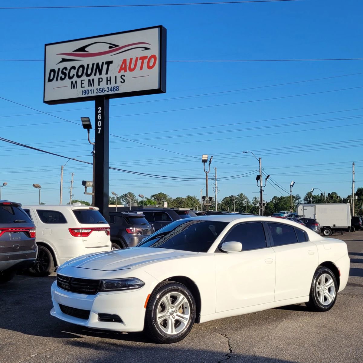 Used 2022 Dodge Charger SXT RWD image 1
